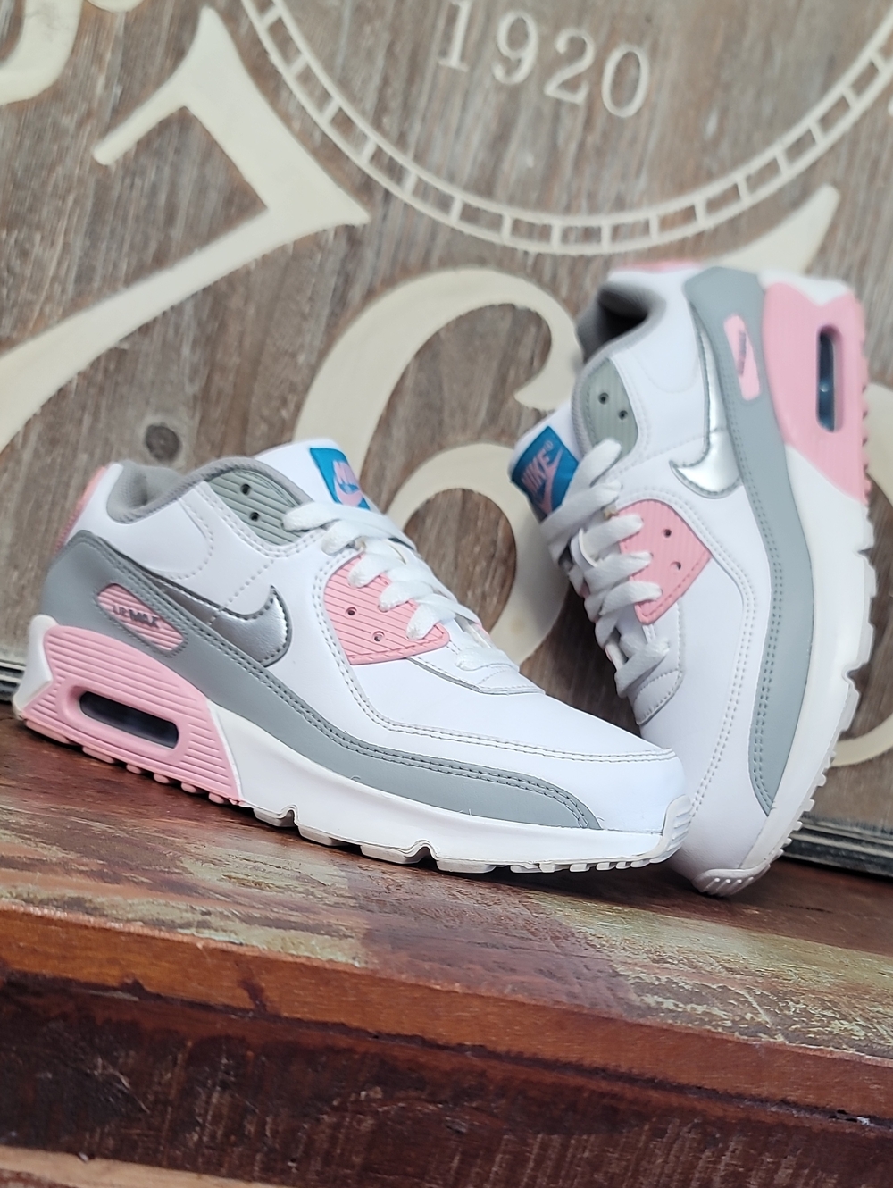 🔥 Nike Air Max 90 LTR 'Metallic Silver Pink' Wmns 7.5 (Great Condition)